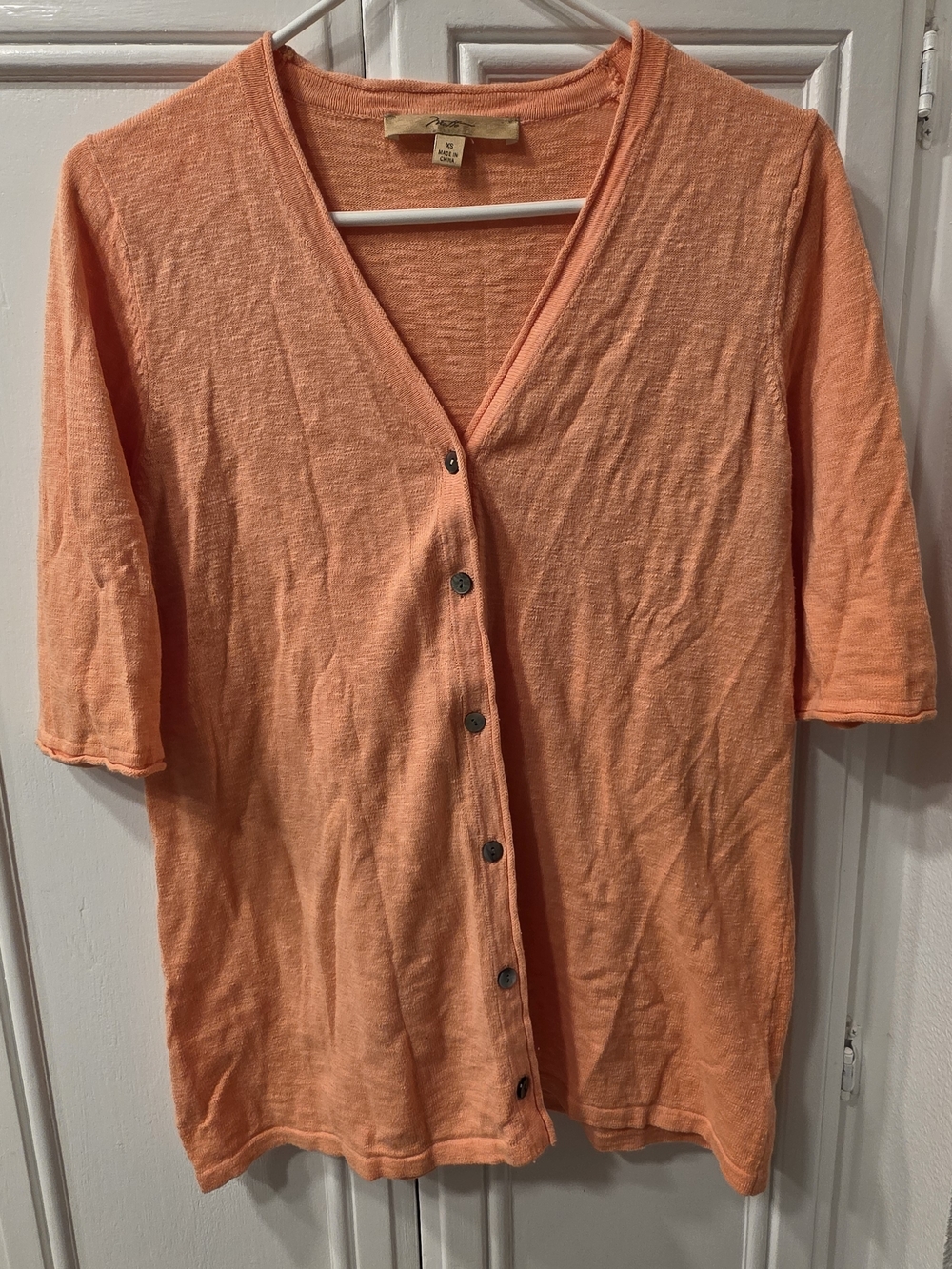 Niotto Women's Lightweight Cantaloupe Button-Front Top Cardigan ~ Size XS